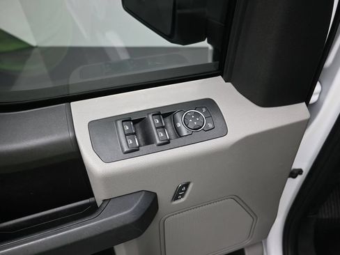 Used 2018 Ford F150 XL w/ Equipment Group 101A Mid RWD image 11