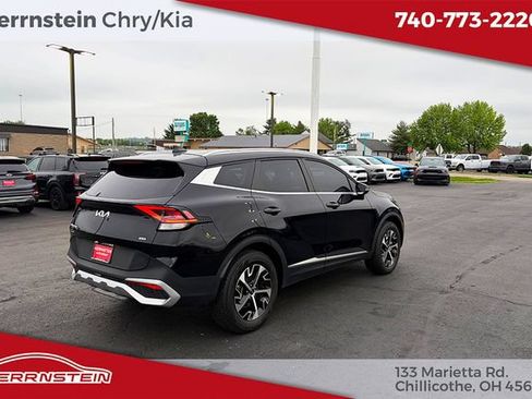Used 2025 Kia Sportage EX AWD/4WD image 28