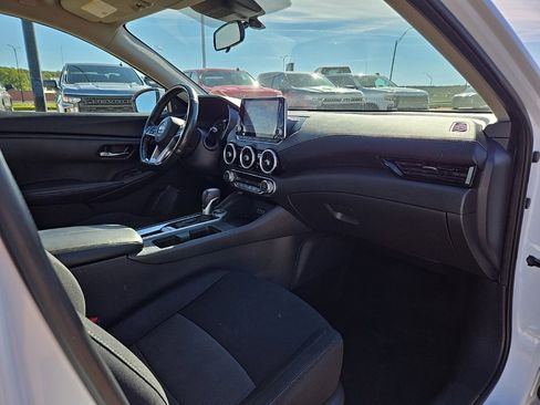 Used 2021 Nissan Sentra SV w/ Trunk Package image 19