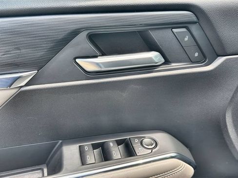 Certified 2026 GMC Acadia Elevation w/ Elevation Premium Package FWD image 22