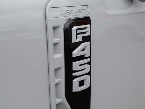 Used 2026 Ford F450 Lariat AWD/4WD image 15