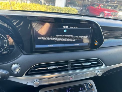 Used 2021 Hyundai Palisade Limited FWD image 25