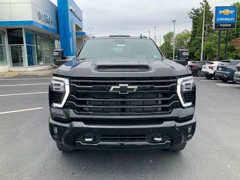 New 2026 Chevrolet Silverado 2500 High Country w/ High Country Premium Package AWD/4WD image 2