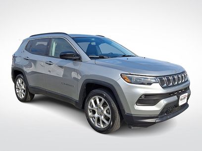 Used 2022 Jeep Compass Latitude w/ Sun and Sound Group