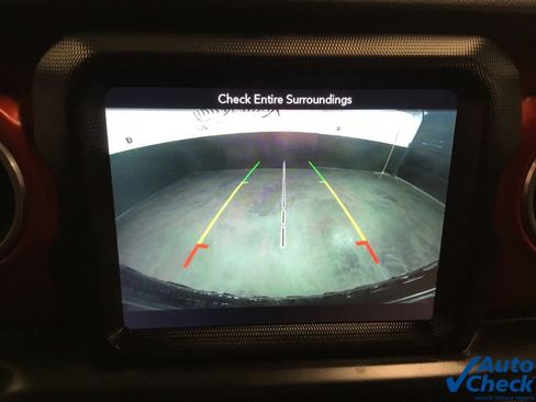 Used 2018 Jeep Wrangler Unlimited Rubicon AWD/4WD image 53