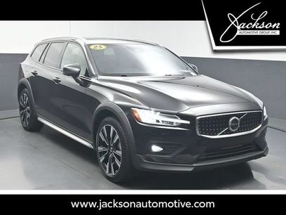 Used 2025 Volvo V60 B5 Cross Country Ultra
