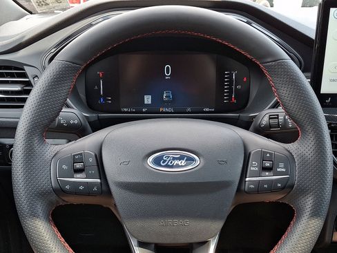 Used 2023 Ford Escape ST-Line w/ Tech Pack #1 image 21