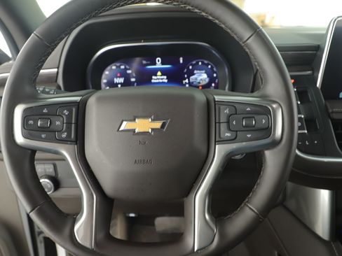 Used 2023 Chevrolet Tahoe LT w/ Luxury Package image 15