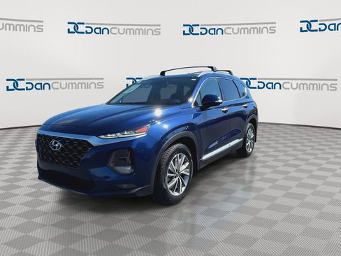 Used 2020 Hyundai Santa Fe SEL w/ Convenience + Premium Package FWD image 4