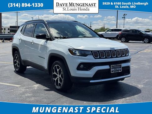 Used 2024 Jeep Compass Limited AWD/4WD image 1