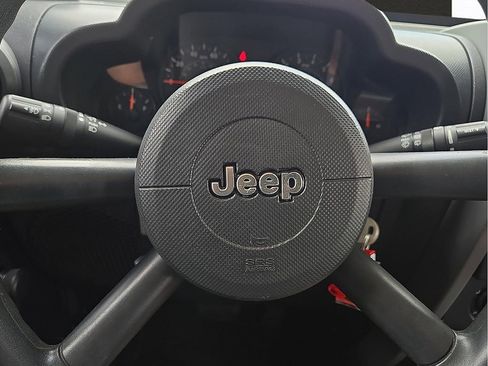 Used 2008 Jeep Wrangler X AWD/4WD image 19