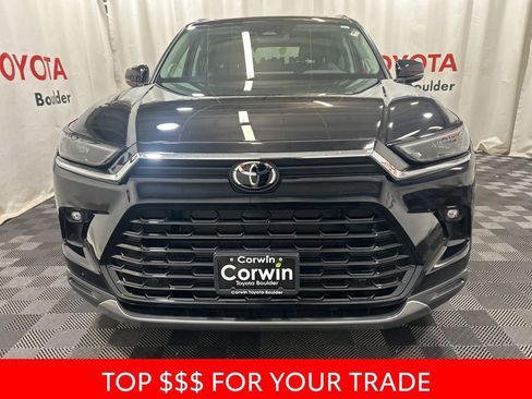 Used 2026 Toyota Grand Highlander Limited image 2