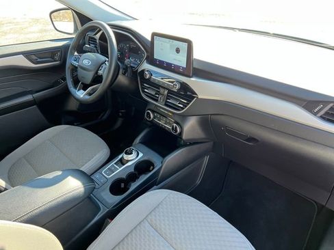 Certified 2022 Ford Escape SE w/ Convenience Package image 36
