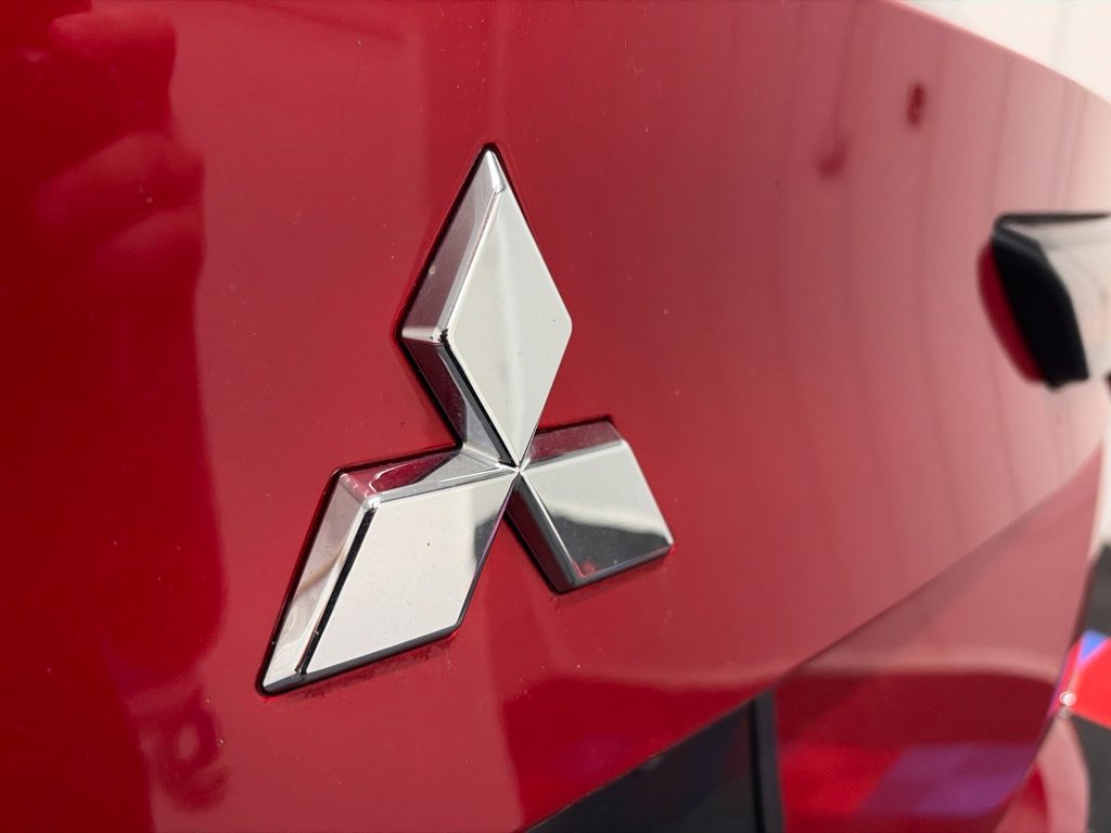 Used 2025 Mitsubishi Outlander SE AWD/4WD image 10