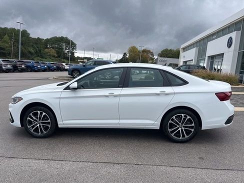 New 2026 Volkswagen Jetta Sport FWD image 3