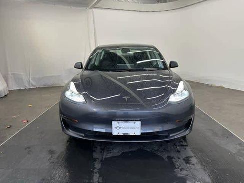 Used 2023 Tesla Model 3 Standard Range image 7