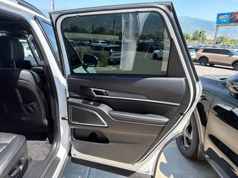 Certified 2025 Kia Telluride EX X-Line AWD/4WD image 33