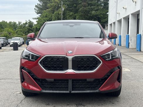 Used 2025 BMW X2 xDrive28i AWD/4WD image 6