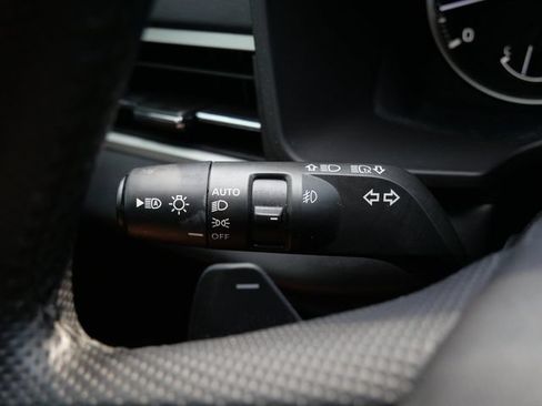 Used 2022 Mitsubishi Outlander SEL AWD/4WD image 19
