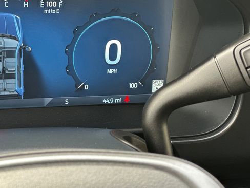 New 2026 Ford F250 Lariat w/ Tremor Off-Road Package image 26