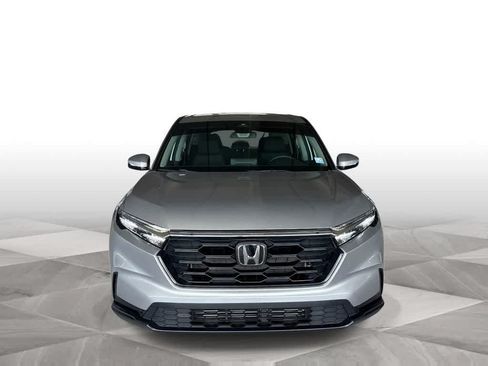 Used 2025 Honda CR-V LX image 3