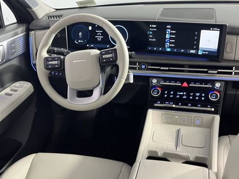 Used 2025 Hyundai Santa Fe Limited image 12