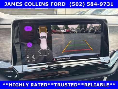 Used 2024 Volkswagen Atlas SEL AWD/4WD image 31