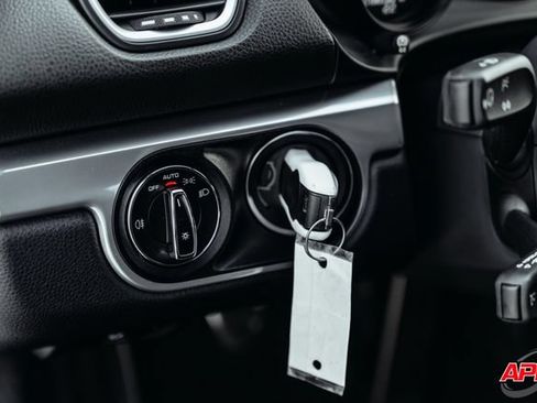 Used 2018 Porsche 718 Cayman GTS RWD image 64