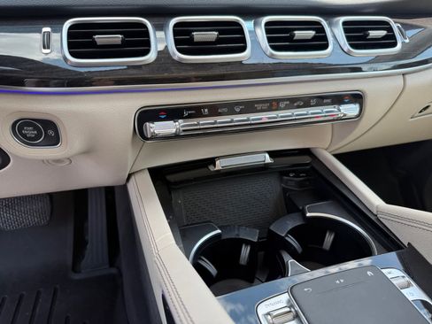 Certified 2020 Mercedes-Benz GLE 350 w/ Premium Package image 21