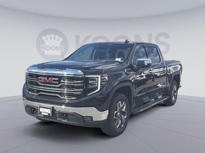 New 2026 GMC Sierra 1500 SLT w/ SLT Premium Package