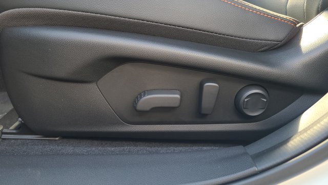 New 2026 Subaru Crosstrek 2.5i Limited AWD/4WD image 12