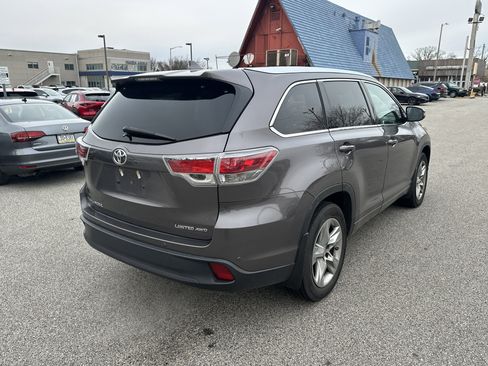 Used 2015 Toyota Highlander Limited image 5