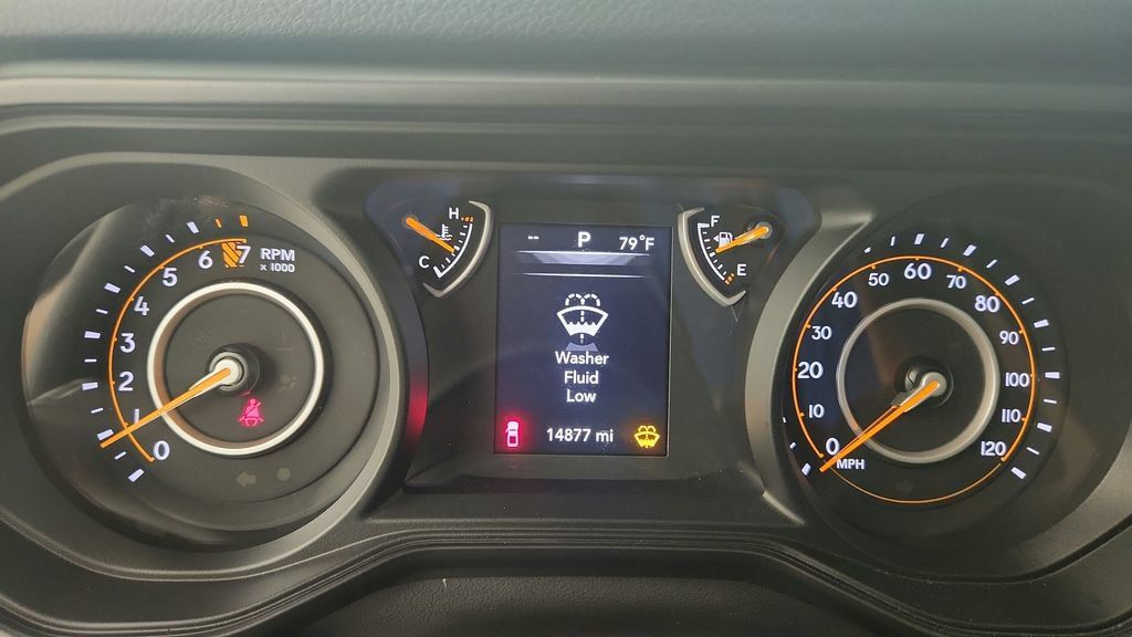 Used 2025 Jeep Gladiator Sport AWD/4WD image 17