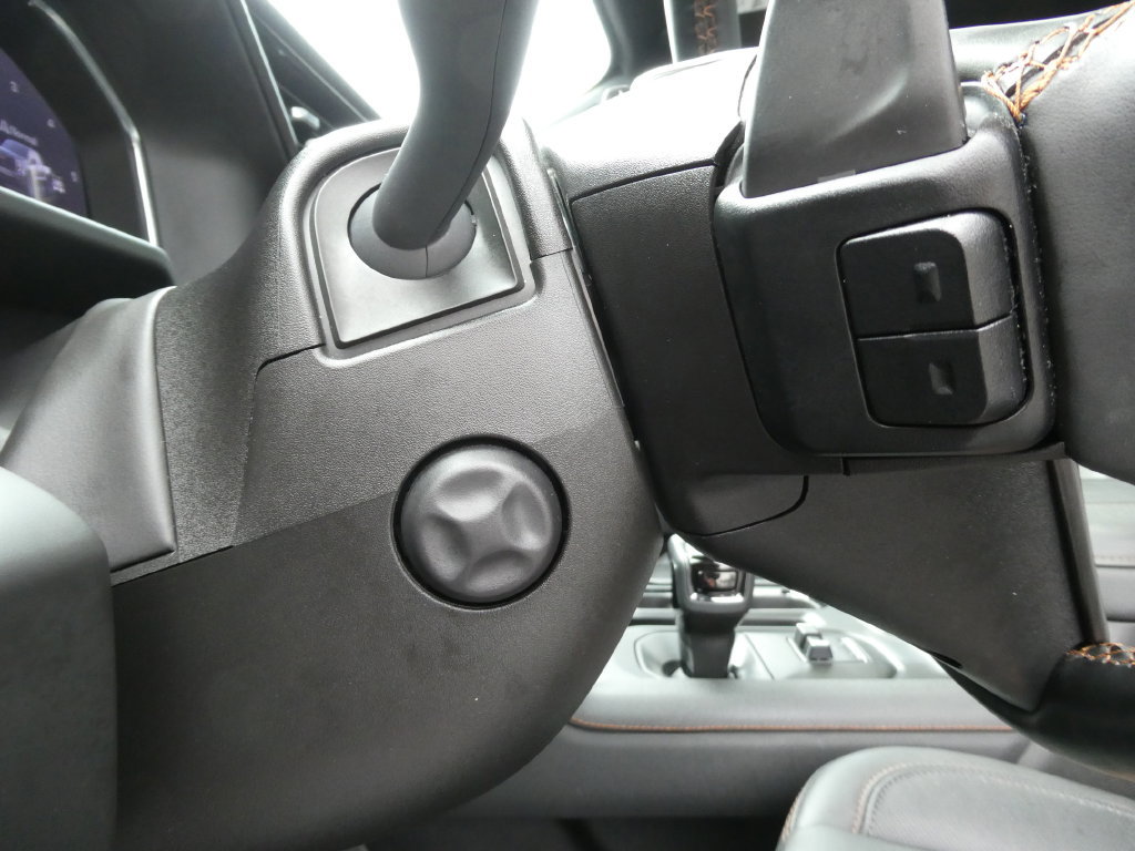 Used 2025 GMC Sierra 1500 AT4 w/ AT4 Premium Package AWD/4WD image 28