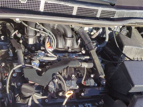 Used 2019 Toyota Sienna LE image 9