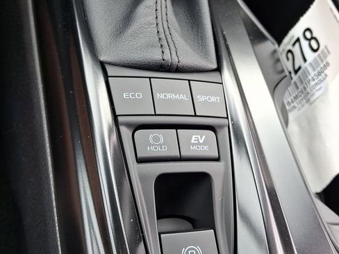 New 2026 Toyota Camry SE FWD image 19