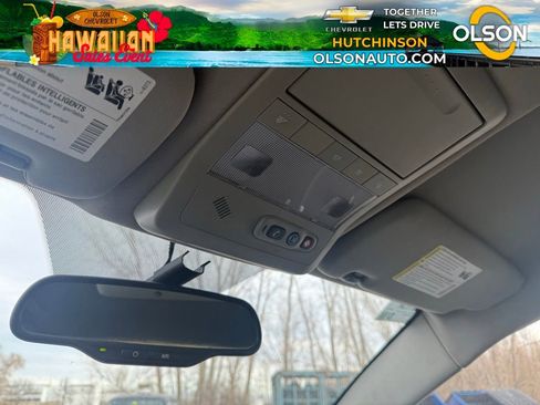 Used 2013 Chevrolet Captiva Sport LS image 17