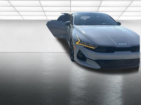 Used 2022 Kia K5 GT-Line w/ GT-Line FWD Premium Package image 3