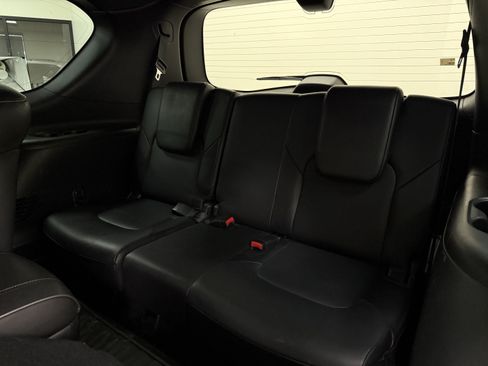 Used 2023 INFINITI QX80 Sensory w/ All-Season Package RWD image 17