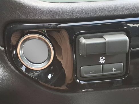 New 2026 Chevrolet Silverado 1500 LTZ w/ LTZ Premium Package image 12