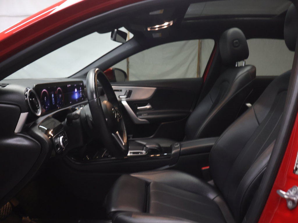 Used 2019 Mercedes-Benz A 220 image 15
