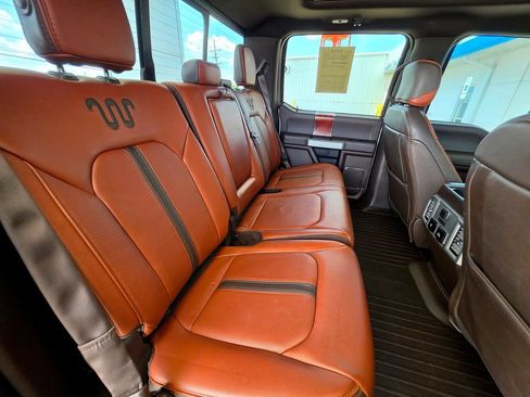 Used 2018 Ford F150 King Ranch w/ Equipment Group 601A Luxury AWD/4WD image 77