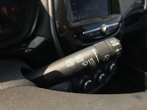 Used 2021 Chevrolet Spark LT image 34