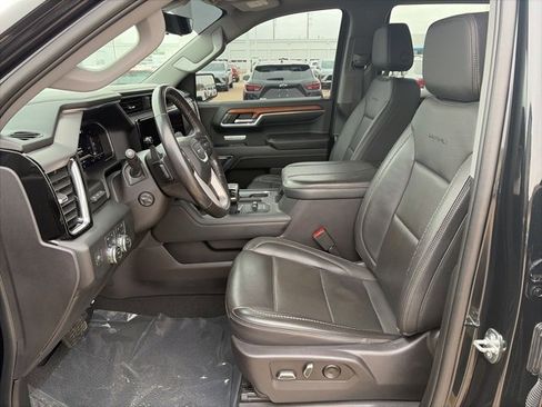Used 2023 GMC Sierra 1500 Denali w/ Denali Reserve Package image 13