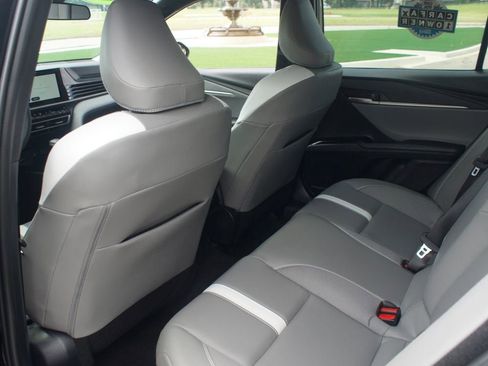 Used 2026 Toyota Camry SE FWD image 14