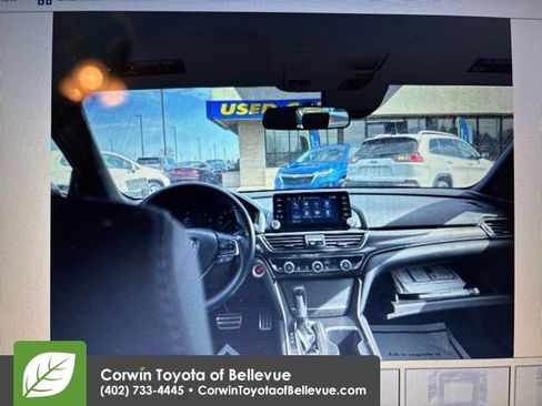 Used 2022 Honda Accord Sport image 15