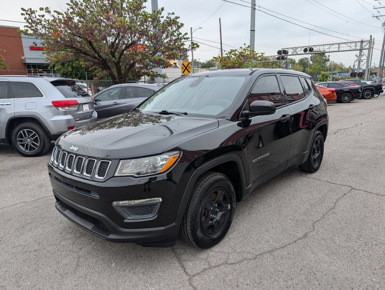 Used 2021 Jeep Compass Sport FWD image 3