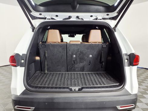 Used 2024 Toyota Grand Highlander AWD Hybrid image 8