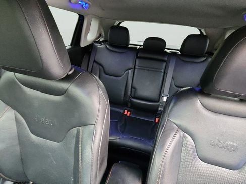 Used 2018 Jeep Compass Limited AWD/4WD image 21