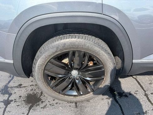 Used 2019 Volkswagen Atlas SEL AWD/4WD image 2